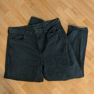 American Eagle high-waisted mom jeans